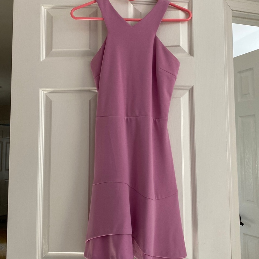 Super cute dress!